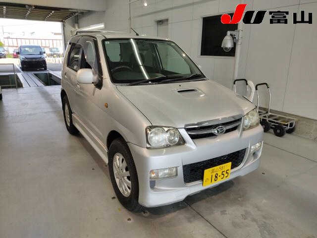DAIHATSU TERIOS KID
