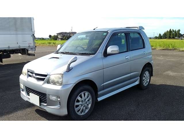 DAIHATSU TERIOS KID