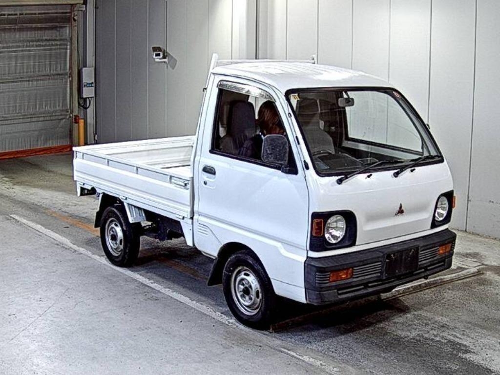 MITSUBISHI MINICAB TRUCK
