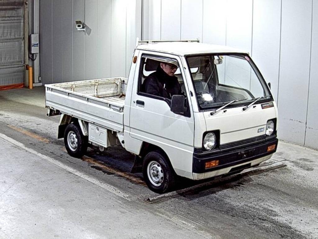 MITSUBISHI MINICAB TRUCK