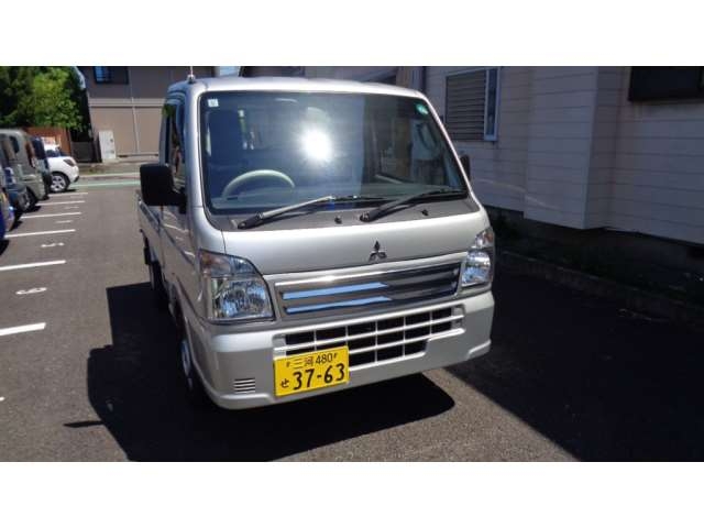 MITSUBISHI MINICAB TRUCK
