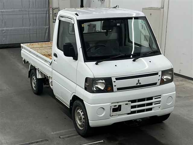 MITSUBISHI MINICAB TRUCK
