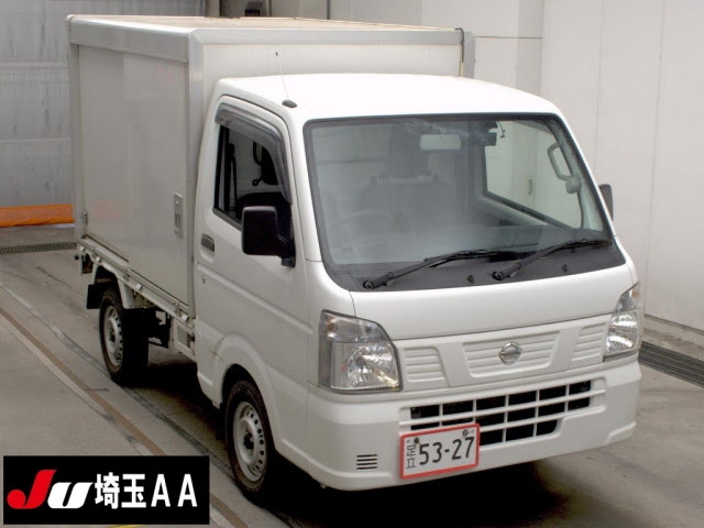 NISSAN CLIPPER TRUCK