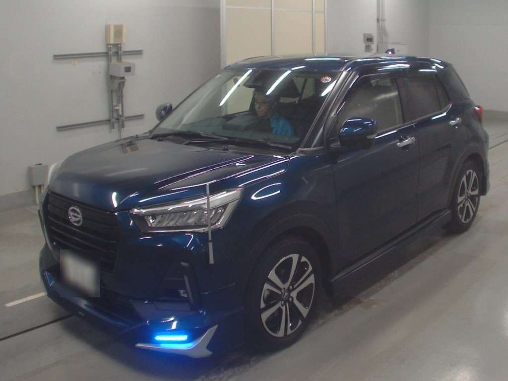 DAIHATSU ROCKY