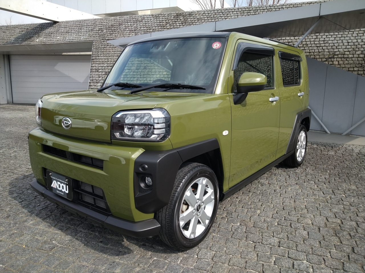 DAIHATSU TAFT