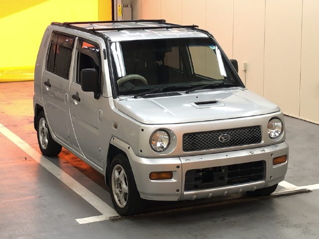 DAIHATSU NAKED