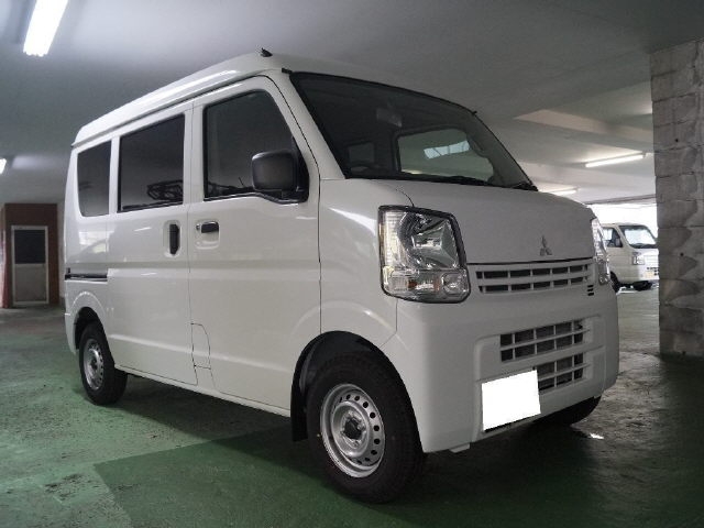 MITSUBISHI MINICAB