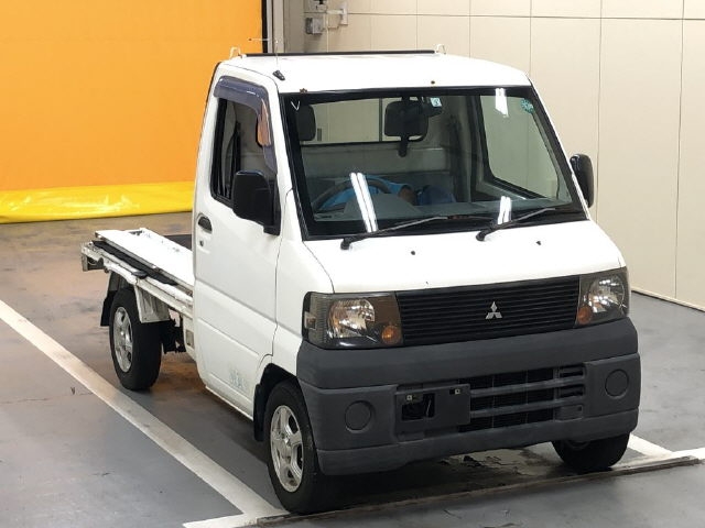 MITSUBISHI MINICAB