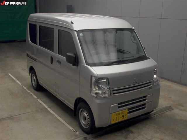 MITSUBISHI MINICAB