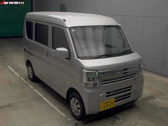 MITSUBISHI MINICAB